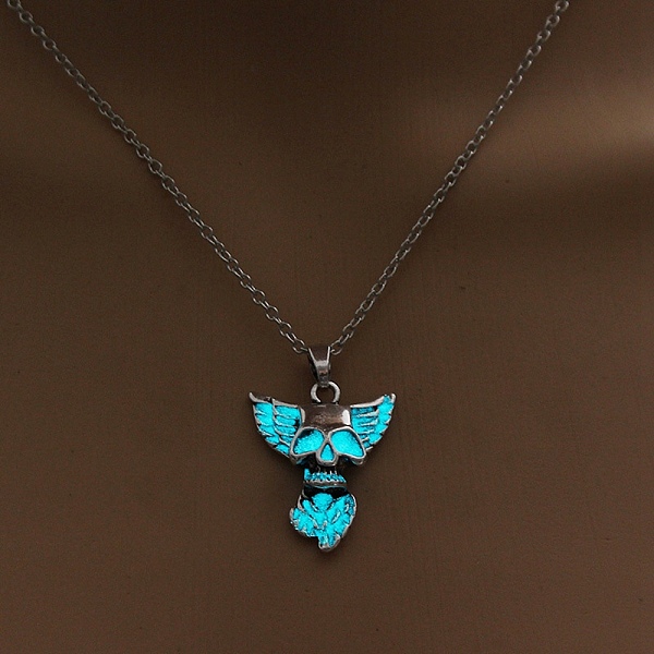 PandaHall Luminous Alloy Pendants, Necklace, Halloween, Dragon/Skull/Horse/Gun, Turquoise, 17.72 inch(45cm) Alloy Skull Green
PandaHall Luminous Alloy Pendants, Necklace, Halloween, Dragon/Skull/Horse/Gun, Turquoise, 17.72 inch(45cm) Alloy Skull Green