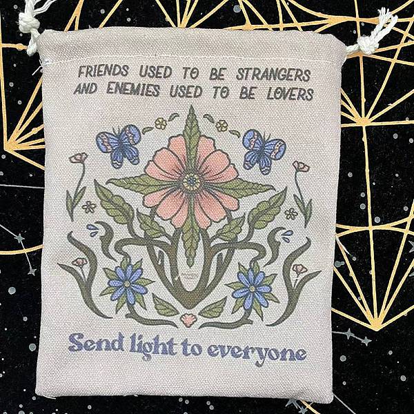PandaHall Cloth Tarot Cards Storage Drawstring Bags, Tarot Desk Storage Holder, Flower Pattern, 18x13cm Cloth Flower
PandaHall Cloth Tarot Cards Storage Drawstring Bags, Tarot Desk Storage Holder, Flower Pattern, 18x13cm Cloth Flower