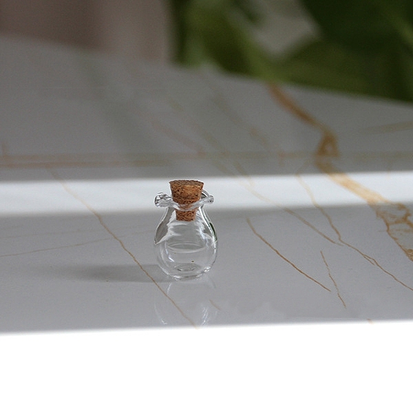 PandaHall Glass Bottles Ornament, Micro Landscape Home Dollhouse Accessories, Pretending Prop Decorations, Clear, 1.5x1.9cm Glass Bottle...
PandaHall Glass Bottles Ornament, Micro Landscape Home Dollhouse Accessories, Pretending Prop Decorations, Clear, 1.5x1.9cm Glass Bottle...
