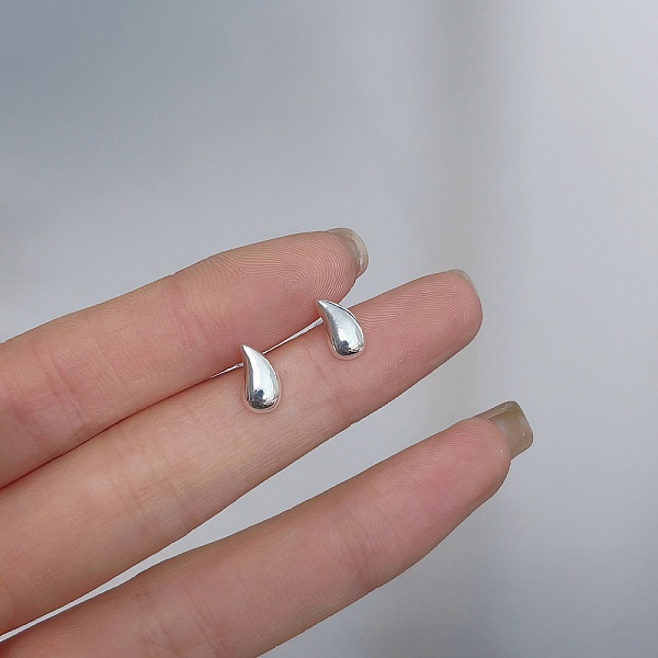 PandaHall Alloy Earrings for Women, with 925 Sterling Silver Pin, Teardrop, 10mm Alloy Teardrop
PandaHall Alloy Earrings for Women, with 925 Sterling Silver Pin, Teardrop, 10mm Alloy Teardrop