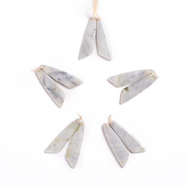 PandaHall Natural Xiuyan Jade Pendants, for Jewelry Making, Wing, 43~44.5x10~11x3.5~5mm, Hole: 1.2mm Jade Wing
PandaHall Natural Xiuyan Jade Pendants, for Jewelry Making, Wing, 43~44.5x10~11x3.5~5mm, Hole: 1.2mm Jade Wing