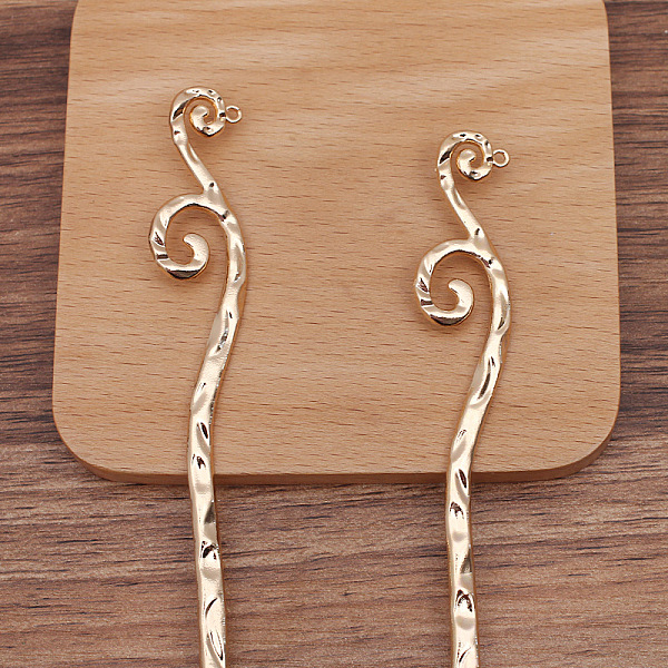 PandaHall Alloy Vine Hair Sticks, with Loop, Long-Lasting Plated Hair Accessories for Women, Light Gold, 176x18mm Alloy
PandaHall Alloy Vine Hair Sticks, with Loop, Long-Lasting Plated Hair Accessories for Women, Light Gold, 176x18mm Alloy
