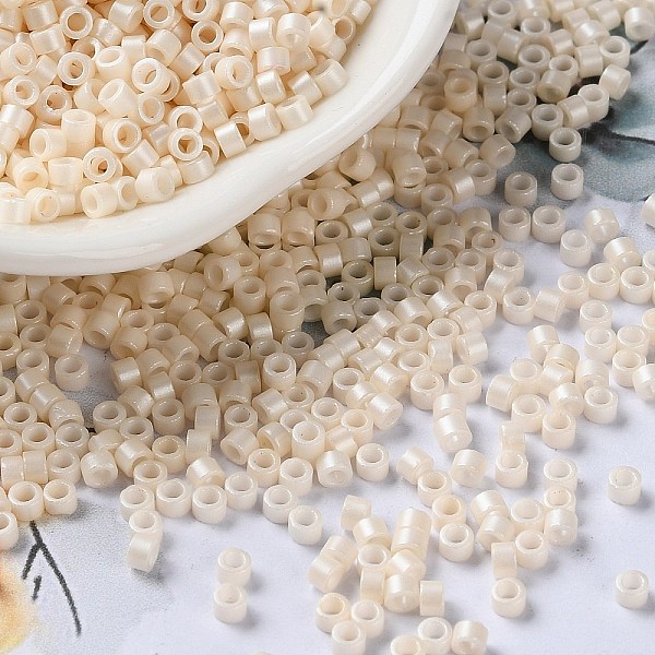 PandaHall Baking Paint Glass Seed Beads, Cylinder, PapayaWhip, 2.5x2mm, Hole: 1.4mm, about 5039pcs/50g Glass Orange
PandaHall Baking Paint Glass Seed Beads, Cylinder, PapayaWhip, 2.5x2mm, Hole: 1.4mm, about 5039pcs/50g Glass Orange