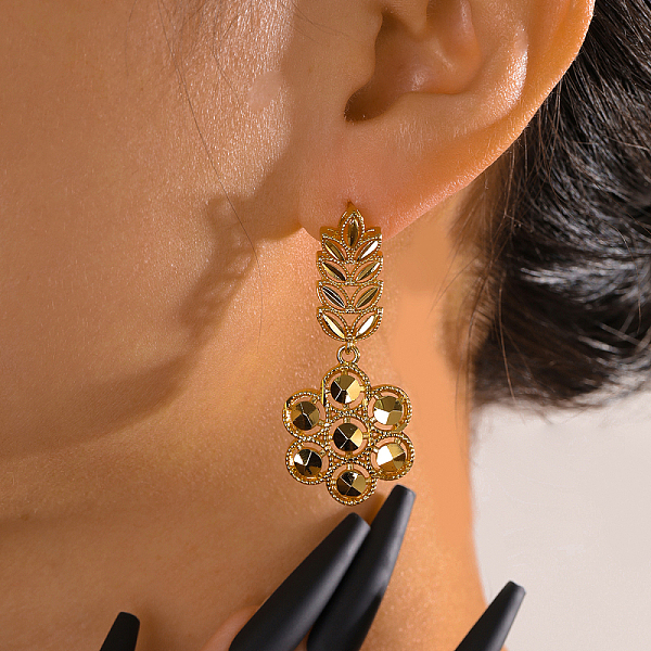 PandaHall Elegant Vintage Gold Flower Earrings Set for Women, Simple and Stylish, Dangle Earrings Brass Flower
PandaHall Elegant Vintage Gold Flower Earrings Set for Women, Simple and Stylish, Dangle Earrings Brass Flower