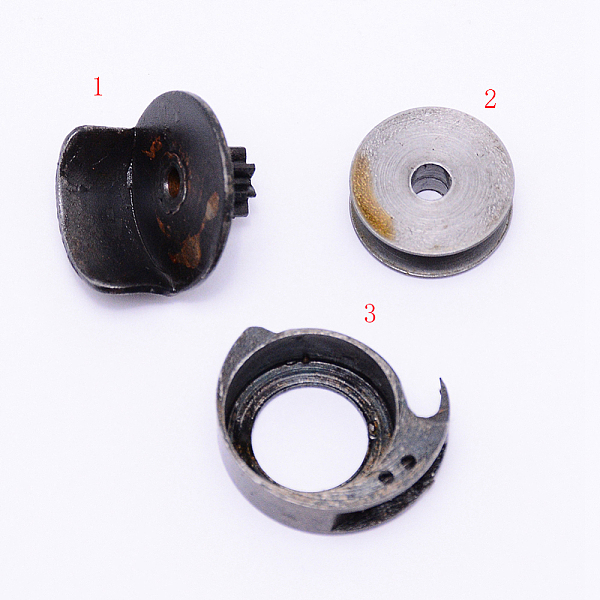 PandaHall Iron Bobbin Case, Cop Latch, Spindle Shaft, for Shoes Repaired Machine, Platinum, 19.5x21x17mm, Hole: 2.5mm Iron
PandaHall Iron Bobbin Case, Cop Latch, Spindle Shaft, for Shoes Repaired Machine, Platinum, 19.5x21x17mm, Hole: 2.5mm Iron