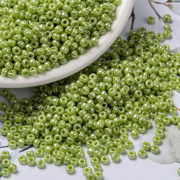 PandaHall MIYUKI Round Rocailles Beads, Japanese Seed Beads, (RR439) Opaque Chartreuse Luster, 8/0, 3mm, Hole: 1mm, about 422~455pcs/10g..., Green
PandaHall MIYUKI Round Rocailles Beads, Japanese Seed Beads, (RR439) Opaque Chartreuse Luster, 8/0, 3mm, Hole: 1mm, about 422~455pcs/10g..., Green