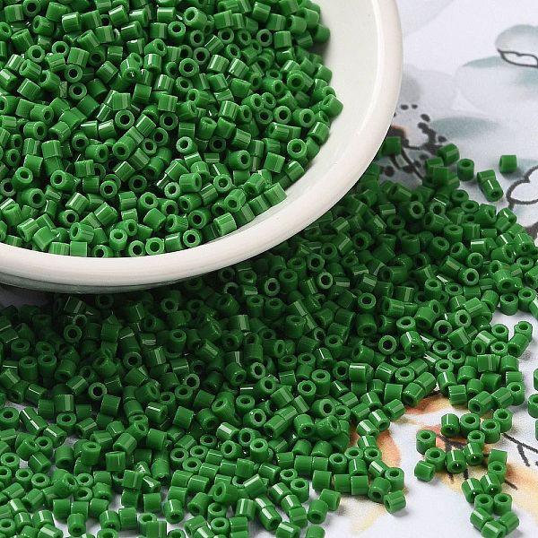 PandaHall Opaque Colours Glass Seed Beads, Cylinder, Green, 2x1.5mm, Hole: 1mm Glass Green
PandaHall Opaque Colours Glass Seed Beads, Cylinder, Green, 2x1.5mm, Hole: 1mm Glass Green