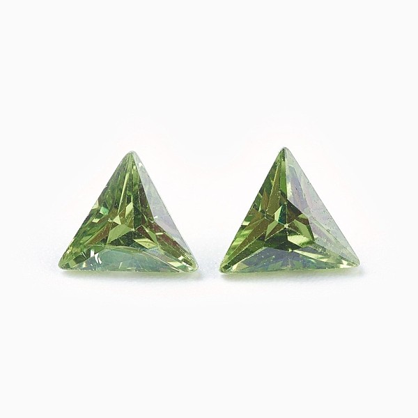 PandaHall Cubic Zirconia Pointed Back Cabochons, Triangle, Faceted, Olive Drab, 5x6x3mm Cubic Zirconia Triangle Green
PandaHall Cubic Zirconia Pointed Back Cabochons, Triangle, Faceted, Olive Drab, 5x6x3mm Cubic Zirconia Triangle Green