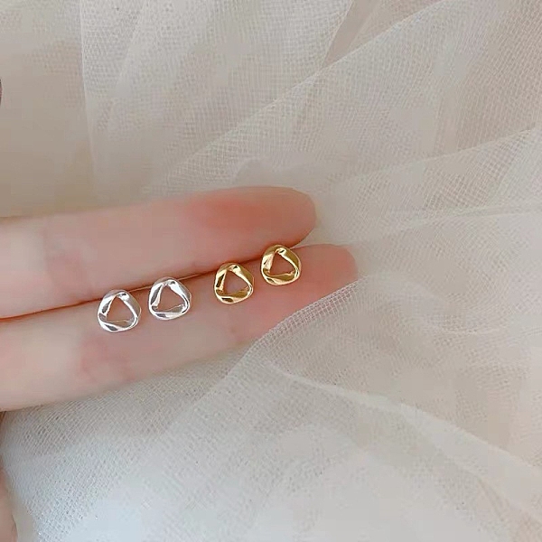 PandaHall Alloy Earrings for Women, with 925 Sterling Silver Pin, Triangle, 10mm Alloy Triangle
PandaHall Alloy Earrings for Women, with 925 Sterling Silver Pin, Triangle, 10mm Alloy Triangle