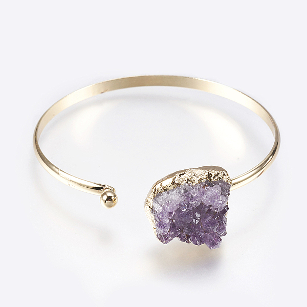 PandaHall Golden Plated Brass Cuff Bangles, with Druzy Crystal, Purple, 2-3/8 inchx2-1/2 inch(60x65mm) Quartz Purple
PandaHall Golden Plated Brass Cuff Bangles, with Druzy Crystal, Purple, 2-3/8 inchx2-1/2 inch(60x65mm) Quartz Purple