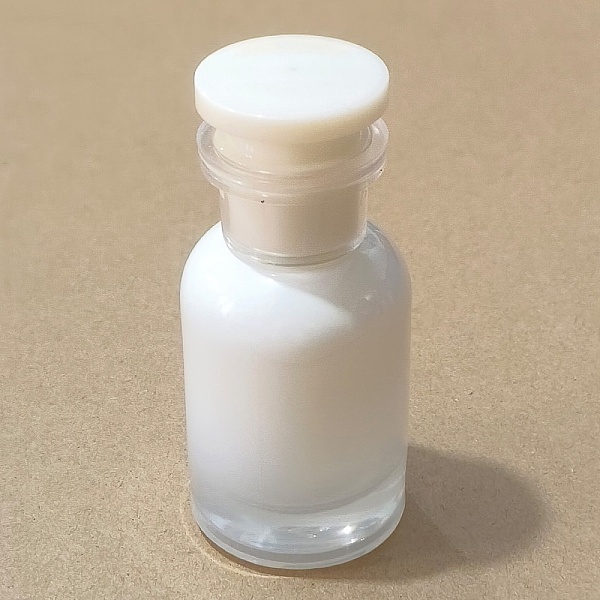 PandaHall Candy Color Glass Empty Refillable Spray Bottles, Travel Essential Oil Perfume Containers, White, 3.9x9.2cm, Capacity: 30ml...
PandaHall Candy Color Glass Empty Refillable Spray Bottles, Travel Essential Oil Perfume Containers, White, 3.9x9.2cm, Capacity: 30ml...