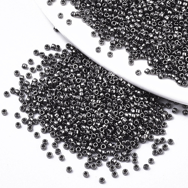 PandaHall Electroplate Glass Seed Beads, Fit for Machine Eembroidery, Metallic Colours, Round, Black Plated, 11/0, 2x1.5mm, Hole: 1mm, about..., Gray
PandaHall Electroplate Glass Seed Beads, Fit for Machine Eembroidery, Metallic Colours, Round, Black Plated, 11/0, 2x1.5mm, Hole: 1mm, about..., Gray