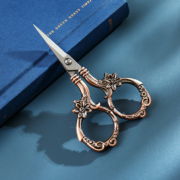 PandaHall Retro Stainless Steel Scissors, Embroidery Scissors, Sewing Scissors, Red Copper, 90x53mm Stainless Steel
PandaHall Retro Stainless Steel Scissors, Embroidery Scissors, Sewing Scissors, Red Copper, 90x53mm Stainless Steel