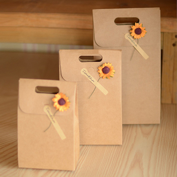 PandaHall DIY Kraft Paper Bags Gift Shopping Bags, Rectangle with Sunflower, Tan, 31.2x18.85x0.1cm Paper Orange
PandaHall DIY Kraft Paper Bags Gift Shopping Bags, Rectangle with Sunflower, Tan, 31.2x18.85x0.1cm Paper Orange