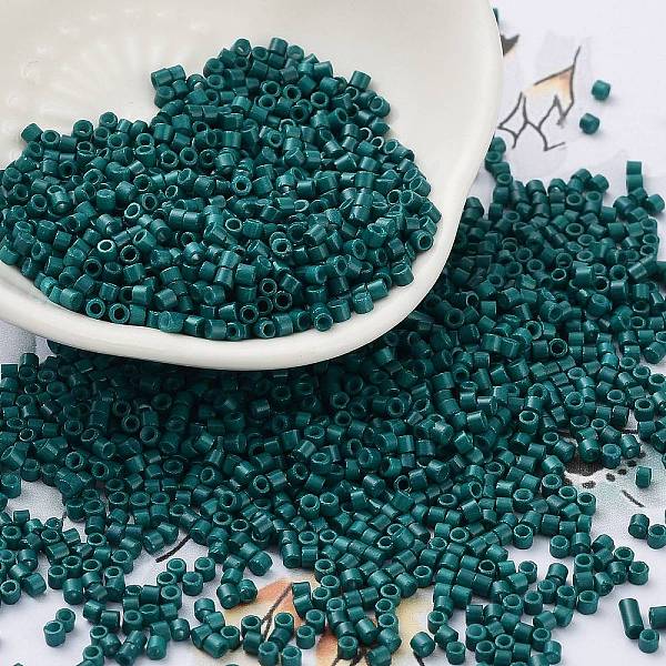 PandaHall Baking Paint Glass Seed Beads, Cylinder, Teal, 2x1.5mm, Hole: 1mm, about 50398pcs/pound Glass Cyan
PandaHall Baking Paint Glass Seed Beads, Cylinder, Teal, 2x1.5mm, Hole: 1mm, about 50398pcs/pound Glass Cyan