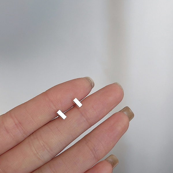 PandaHall Alloy Earrings for Women, with 925 Sterling Silver Pin, Rectangle, 10mm Alloy Rectangle
PandaHall Alloy Earrings for Women, with 925 Sterling Silver Pin, Rectangle, 10mm Alloy Rectangle