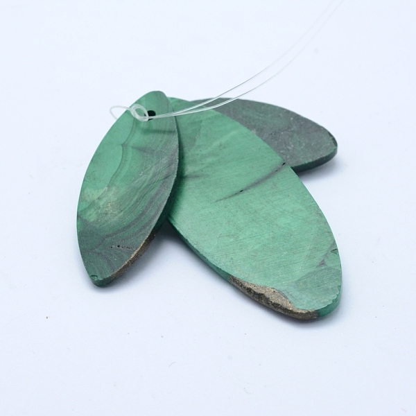 PandaHall Natural Malachite Pendants, Horse Eye, 3pcs/set, 34~41.5x15~19x4.5~5mm, Hole: 1.5mm Malachite Horse Eye
PandaHall Natural Malachite Pendants, Horse Eye, 3pcs/set, 34~41.5x15~19x4.5~5mm, Hole: 1.5mm Malachite Horse Eye