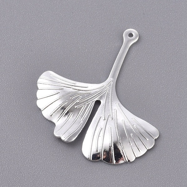 PandaHall Brass Pendants, Ginkgo Leaf, Silver, 29x26x1.5mm, Hole: 1mm Brass Leaf
PandaHall Brass Pendants, Ginkgo Leaf, Silver, 29x26x1.5mm, Hole: 1mm Brass Leaf