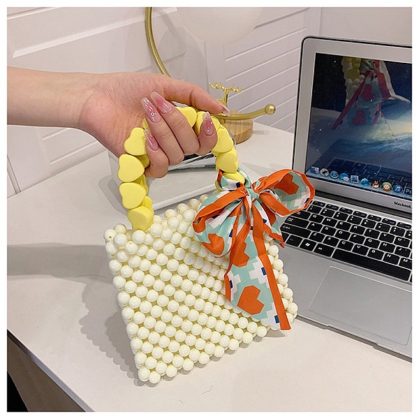 PandaHall DIY Woven Bead Purse Making Kits, Including Round & Heart Plastic Bead, Needle and Wire, Pale Goldenrod, 18x16x3cm Plastic
PandaHall DIY Woven Bead Purse Making Kits, Including Round & Heart Plastic Bead, Needle and Wire, Pale Goldenrod, 18x16x3cm Plastic