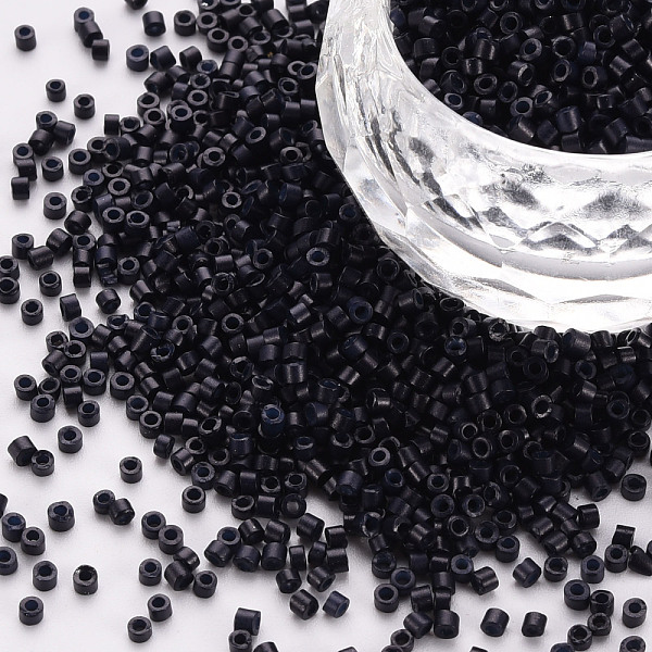 PandaHall Glass Cylinder Beads, Seed Beads, Baking Paint, Round Hole, Black, 1.5~2x1~2mm, Hole: 0.8mm, about 45000pcs/bag, about 1pound/bag...
PandaHall Glass Cylinder Beads, Seed Beads, Baking Paint, Round Hole, Black, 1.5~2x1~2mm, Hole: 0.8mm, about 45000pcs/bag, about 1pound/bag...