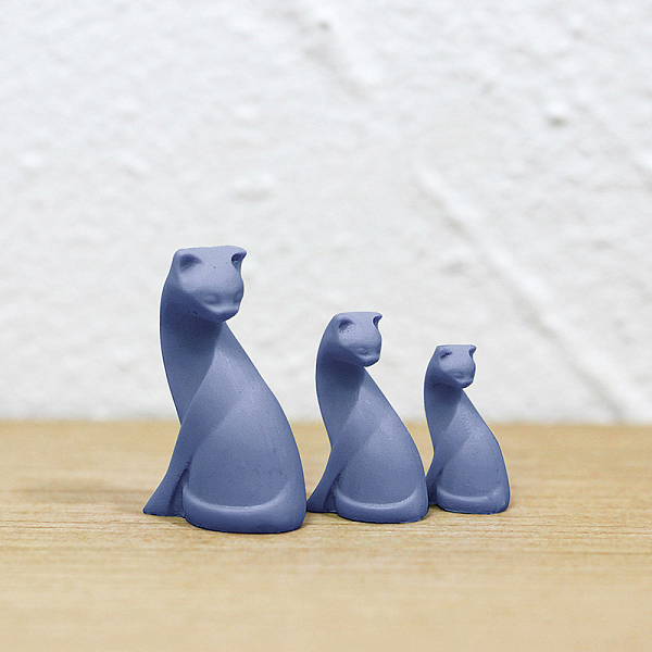 PandaHall 3 Sizes Resin Cat Miniature Ornaments, for Desk Living Room Home Garden Decoration, Dark Slate Blue, 14~23x9~14x5~9mm, 3pcs/set...
PandaHall 3 Sizes Resin Cat Miniature Ornaments, for Desk Living Room Home Garden Decoration, Dark Slate Blue, 14~23x9~14x5~9mm, 3pcs/set...