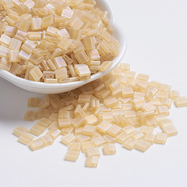 PandaHall MIYUKI TILA Beads, Japanese Seed Beads, 2-Hole, (TL132FR) Matte Transparent Light Topaz AB, 5x5x1.9mm, Hole: 0.8mm, about..., Brown
PandaHall MIYUKI TILA Beads, Japanese Seed Beads, 2-Hole, (TL132FR) Matte Transparent Light Topaz AB, 5x5x1.9mm, Hole: 0.8mm, about..., Brown