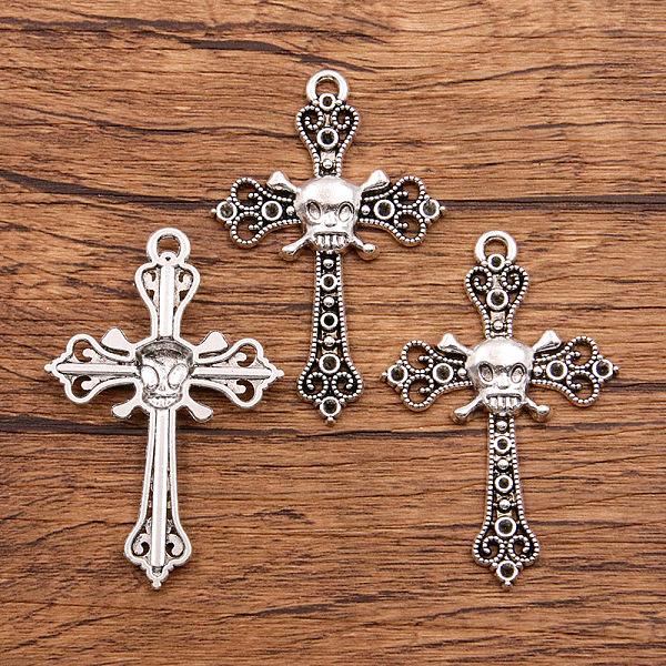 PandaHall Tibetan Style Alloy Pendant, Antique Silver, Cross, 58x39mm Alloy Cross
PandaHall Tibetan Style Alloy Pendant, Antique Silver, Cross, 58x39mm Alloy Cross