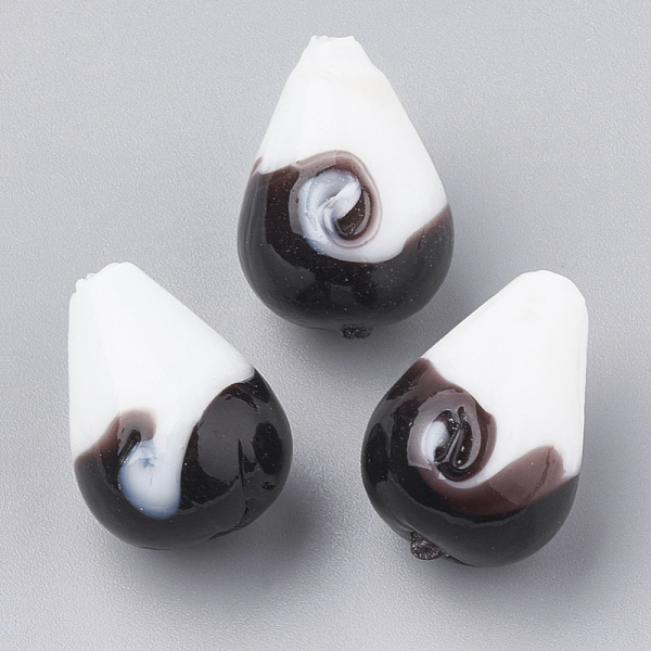 PandaHall Handmade Lampwork Beads, teardrop, Black & White, 22~23x16~17mm, Hole: 1.5~2mm Lampwork Teardrop White
PandaHall Handmade Lampwork Beads, teardrop, Black & White, 22~23x16~17mm, Hole: 1.5~2mm Lampwork Teardrop White