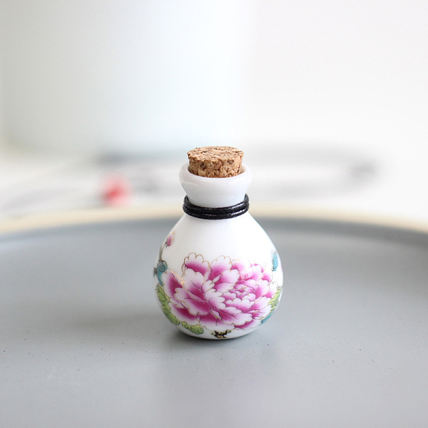 PandaHall Porcelain Flower Pattern Perfume Bottle Pendant Necklace, Essential Oil Vial Jewelry for Women, Hot Pink, 18.50~27.56 inch..., White
PandaHall Porcelain Flower Pattern Perfume Bottle Pendant Necklace, Essential Oil Vial Jewelry for Women, Hot Pink, 18.50~27.56 inch..., White