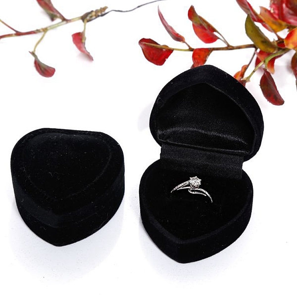 PandaHall Valentine's Day Velvet Ring Storage Boxes, Heart Shaped Single Ring Gift Case, Black, 4.8x4.8x3.5cm Velvet Heart Black
PandaHall Valentine's Day Velvet Ring Storage Boxes, Heart Shaped Single Ring Gift Case, Black, 4.8x4.8x3.5cm Velvet Heart Black