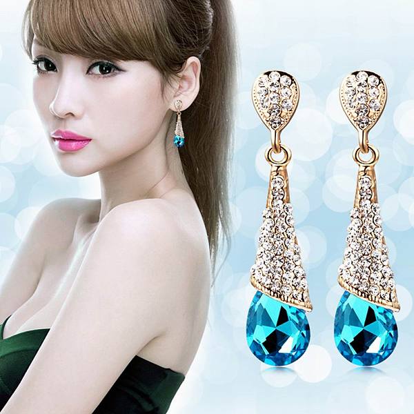PandaHall Real 18K Gold Plated Brass Rhinestone Teardrop Stud Earrings, Blue Zircon, 46x10mm Rhinestone Cyan
PandaHall Real 18K Gold Plated Brass Rhinestone Teardrop Stud Earrings, Blue Zircon, 46x10mm Rhinestone Cyan