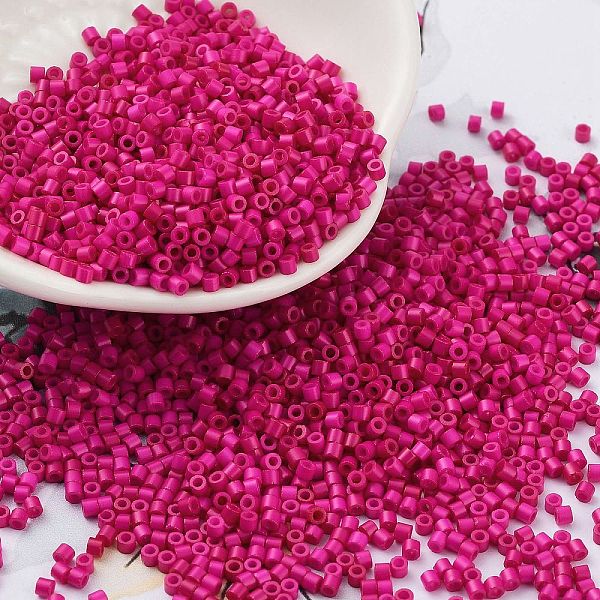 PandaHall Baking Paint Glass Seed Beads, Cylinder, Camellia, 2x1.5mm, Hole: 1mm, about 5599pcs/50g Glass Pink
PandaHall Baking Paint Glass Seed Beads, Cylinder, Camellia, 2x1.5mm, Hole: 1mm, about 5599pcs/50g Glass Pink