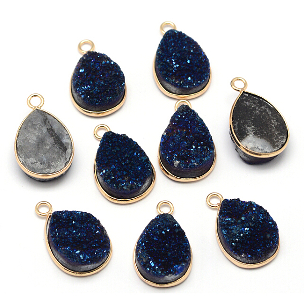 PandaHall Electroplate Natural Druzy Crystal Charms, with Golden Tone Brass Findings, teardrop, Dyed, Midnight Blue, 18x12x3~5mm, Hole: 2mm...
PandaHall Electroplate Natural Druzy Crystal Charms, with Golden Tone Brass Findings, teardrop, Dyed, Midnight Blue, 18x12x3~5mm, Hole: 2mm...