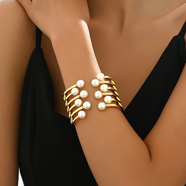 PandaHall Elegant Vintage Casual Real 18K Gold Plated Alloy Cuff Bangles for Women, 2-1/8~3-1/8 inch(5.5~8cm) Alloy
PandaHall Elegant Vintage Casual Real 18K Gold Plated Alloy Cuff Bangles for Women, 2-1/8~3-1/8 inch(5.5~8cm) Alloy