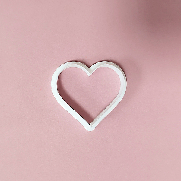 PandaHall Plastic Plasticine Tools, Clay Cutters, Modeling Tools, WhiteSmoke, Heart, 4.1x4.5cm Plastic Heart White
PandaHall Plastic Plasticine Tools, Clay Cutters, Modeling Tools, WhiteSmoke, Heart, 4.1x4.5cm Plastic Heart White