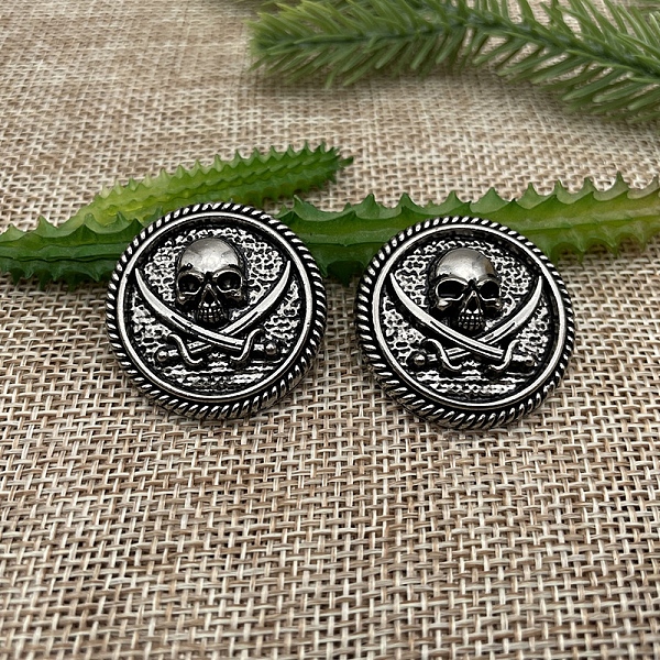PandaHall Alloy Buttons, with Screws, DIY Accessaries, Flat Round with Concho Pirate Skull, Antique Silver, 3cm Alloy Flat Round
PandaHall Alloy Buttons, with Screws, DIY Accessaries, Flat Round with Concho Pirate Skull, Antique Silver, 3cm Alloy Flat Round