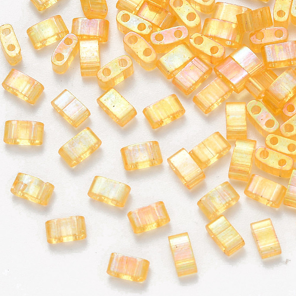 PandaHall 2-Hole Baking Painted Transparent Glass Seed Beads, AB Color Plated, Rectangle, Gold, 4.5~5.5x2x2~2.5mm, Hole: 0.5~0.8mm, about...
PandaHall 2-Hole Baking Painted Transparent Glass Seed Beads, AB Color Plated, Rectangle, Gold, 4.5~5.5x2x2~2.5mm, Hole: 0.5~0.8mm, about...