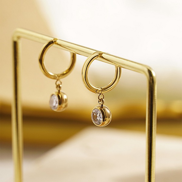 PandaHall Cubic Zirconia Flat Round Dangle Earrings, 304 Stainless Steel Earrings, Golden, 25mm Cubic Zirconia Flat Round
PandaHall Cubic Zirconia Flat Round Dangle Earrings, 304 Stainless Steel Earrings, Golden, 25mm Cubic Zirconia Flat Round