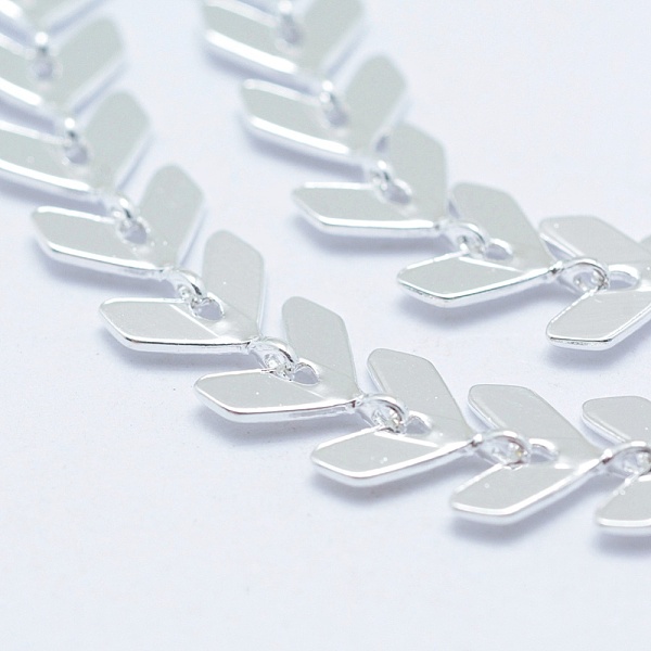 PandaHall 3.28 Feet Brass Handmade Chains, Cobs Chains, Unwelded, Long-Lasting Plated, Leaf, Silver Color Plated, 6.5x6x0.5mm Brass
PandaHall 3.28 Feet Brass Handmade Chains, Cobs Chains, Unwelded, Long-Lasting Plated, Leaf, Silver Color Plated, 6.5x6x0.5mm Brass