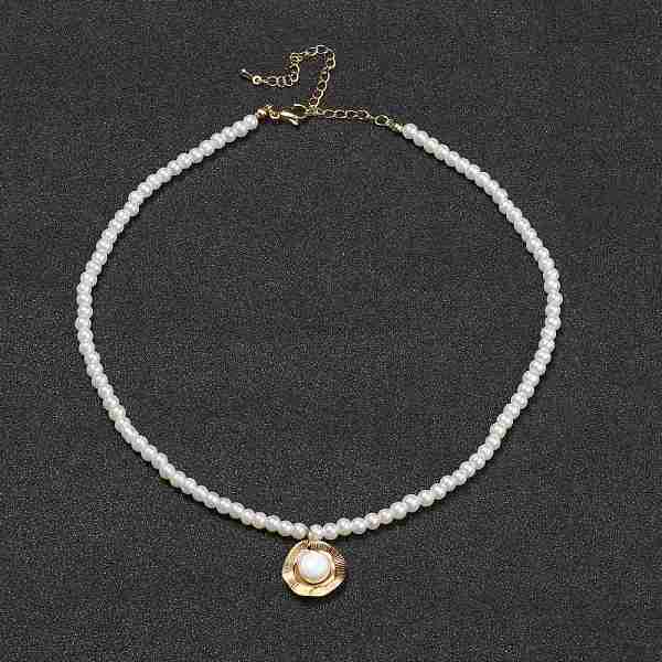 PandaHall Iron Pendant Necklaces, with Round Resin Beads, Shell Shape, White, Golden, 15 inch(38.2cm) Resin White
PandaHall Iron Pendant Necklaces, with Round Resin Beads, Shell Shape, White, Golden, 15 inch(38.2cm) Resin White