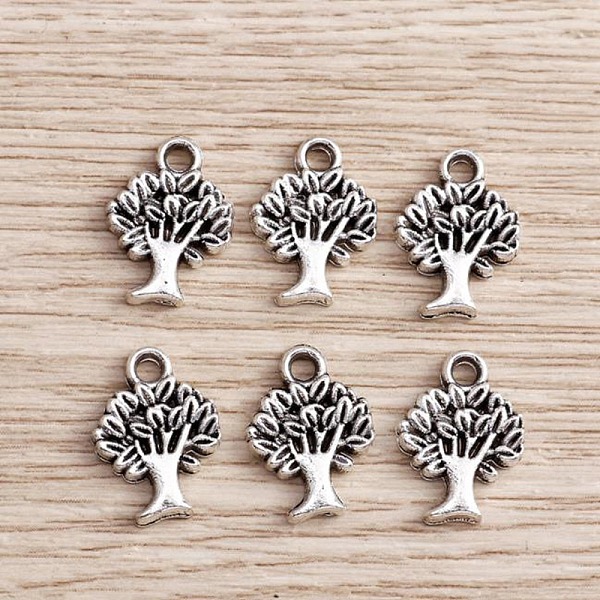 PandaHall Tibetan Style Alloy Pendants, Tree of Life, Antique Silver, 15x10.5x2mm, Hole: 2mm, 40pcs/bag Alloy Tree
PandaHall Tibetan Style Alloy Pendants, Tree of Life, Antique Silver, 15x10.5x2mm, Hole: 2mm, 40pcs/bag Alloy Tree