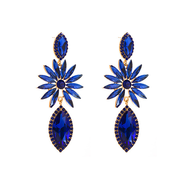 PandaHall Sparkling Geometric Earrings with Alloy and Colorful Rhinestones for Women's Party Look, Blue, size 1 Alloy Blue
PandaHall Sparkling Geometric Earrings with Alloy and Colorful Rhinestones for Women's Party Look, Blue, size 1 Alloy Blue