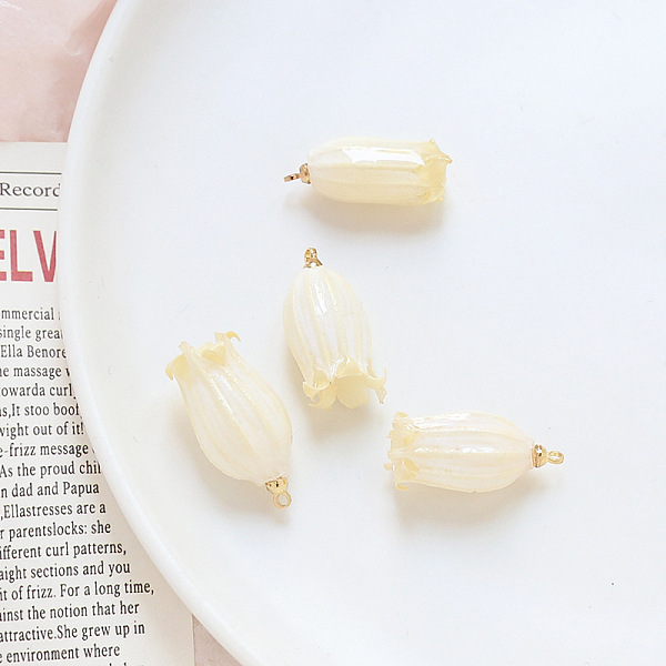 PandaHall Opaque Resin Pendants, Flower Charms, with Golden Tone Brass Findings, Old Lace, 21x11mm Brass+Resin Flower
PandaHall Opaque Resin Pendants, Flower Charms, with Golden Tone Brass Findings, Old Lace, 21x11mm Brass+Resin Flower