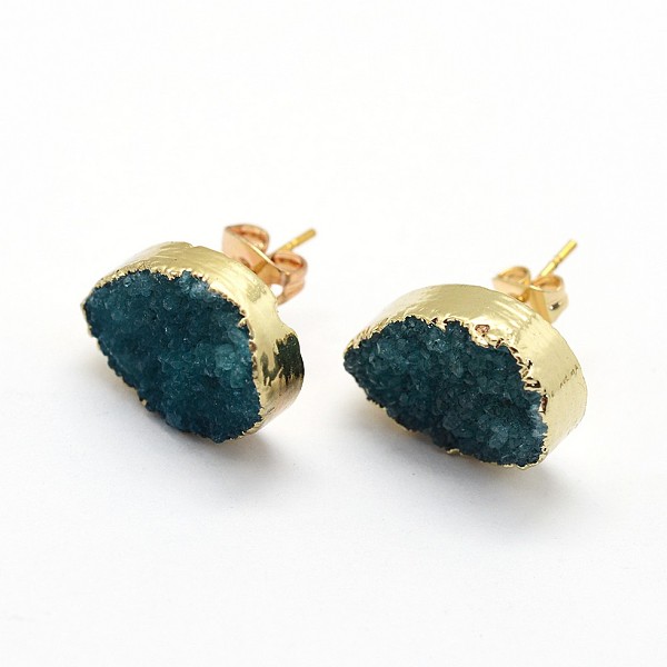 PandaHall Natural Druzy Quartz Stud Earrings, with Brass Findings, teardrop, Prussian Blue, 16~18x12~13x5~8mm, Pin: 0.5mm Quartz Blue
PandaHall Natural Druzy Quartz Stud Earrings, with Brass Findings, teardrop, Prussian Blue, 16~18x12~13x5~8mm, Pin: 0.5mm Quartz Blue