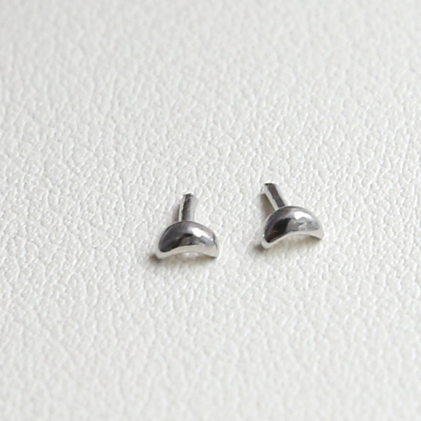 PandaHall Brass Head Pins, for Ghost Witch Baroque Pearl Making, Moon, Platinum, 2x3.3mm Brass
PandaHall Brass Head Pins, for Ghost Witch Baroque Pearl Making, Moon, Platinum, 2x3.3mm Brass