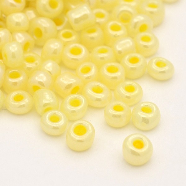 PandaHall 8/0 Ceylon Round Glass Seed Beads, Champagne Yellow, Size: about 3mm in diameter, hole:1mm, about 1101pcs/50g Glass Yellow
PandaHall 8/0 Ceylon Round Glass Seed Beads, Champagne Yellow, Size: about 3mm in diameter, hole:1mm, about 1101pcs/50g Glass Yellow