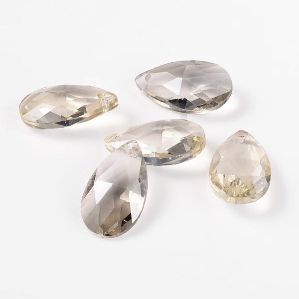 PandaHall Faceted Teardrop Glass Pendants, Light Goldenrod Yellow, 22x13x7mm, Hole: 1mm Glass Teardrop Yellow
PandaHall Faceted Teardrop Glass Pendants, Light Goldenrod Yellow, 22x13x7mm, Hole: 1mm Glass Teardrop Yellow