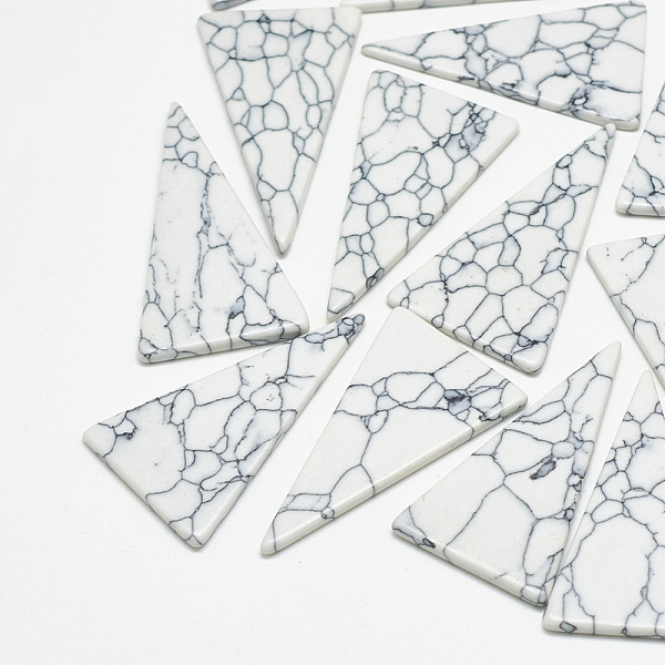 PandaHall Synthetic Turquoise Cabochons, Triangle, White, 37x21x2mm Synthetic Turquoise Triangle White
PandaHall Synthetic Turquoise Cabochons, Triangle, White, 37x21x2mm Synthetic Turquoise Triangle White