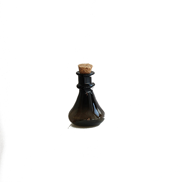 PandaHall Miniature Glass Empty Wishing Bottles, with Cork Stopper, Micro Landscape Garden Dollhouse Accessories, Photography Props..., Black
PandaHall Miniature Glass Empty Wishing Bottles, with Cork Stopper, Micro Landscape Garden Dollhouse Accessories, Photography Props..., Black