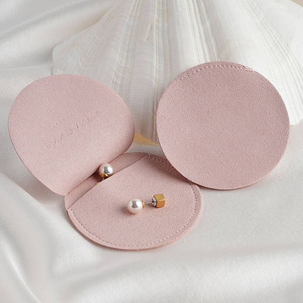 PandaHall Velvet Jewelry Envelope Pouches, Jewelry Gift Bags, for Ring Necklace Earring Bracelet, Flat Round, Misty Rose, 7cm Velvet Flat...
PandaHall Velvet Jewelry Envelope Pouches, Jewelry Gift Bags, for Ring Necklace Earring Bracelet, Flat Round, Misty Rose, 7cm Velvet Flat...